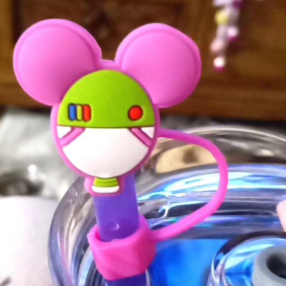 5 DISNEY STRAW/PENCIL TOPPERS - Picture 5 of 5